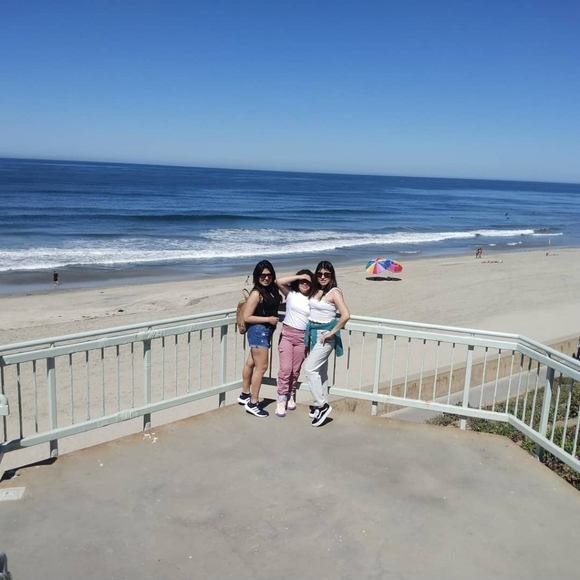 Hi Welcome /// Hola - Picture 8 of 16